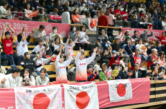 デフバスケ女子日本代表８強　予選１位で決勝トーナメント進出　　帯広聾学校教諭の坂本ＨＣ「金メダル達成する」 7