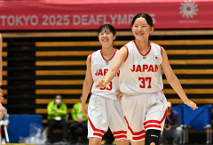 デフバスケ女子日本代表８強　予選１位で決勝トーナメント進出　　帯広聾学校教諭の坂本ＨＣ「金メダル達成する」 8