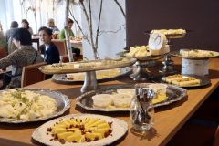 十勝のチーズとワイン城のランチを堪能　池田 3