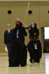 【女子１部団体戦】音更の鳥海りるは（２年）が攻め込む