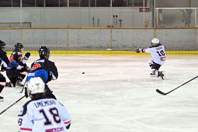 御影グレッズ、５位決定戦へ　１回戦でシグナスに１―３　アイスホッケー女子日本リーグファイナルＴ第１日