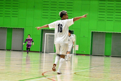 【Ｒｉｖａｌｉｓ―Ｄ．Ｃ　Ａｓａｈｉｋａｗａ】Ｒｉｖａｌｉｓの餌取伸哉がこの日２得点目となるゴールを奪い、喜びをあらわにする