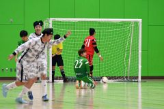 ソルプレーサ十勝、ホームで痛恨黒星　リバリスは粘りのドロー　道リーグフットサル