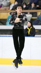 フリーの演技を披露する松本悠輝（帯広出身、大賀章好撮影）