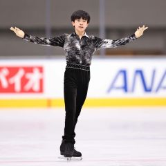 フリーの演技を披露する松本悠輝（帯広出身、大賀章好撮影）