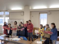 男性メンバーを中心に新規団員を募っている足寄の「ひまわり合唱団」
