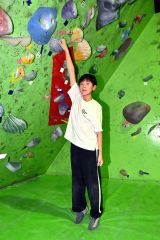 道選手権キッズＡリード優勝、ボルダー準優勝の中家明星