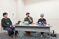 事例紹介した（左から）前川さん、長谷川さん、相澤さん