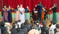 美しい音色を奏でた日本テレマン協会