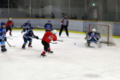 幕別浦幌４年ぶりＶ　大空に競り勝つ　全道小学生アイスホッケー帯広地区予選