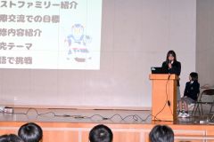 現地での体験などが語られたカナダ・ブルックス市相互交流事業の報告会