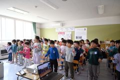 開拓姉妹都市・松崎町の幼稚園とオンラインで交流　帯広の森幼稚園 3