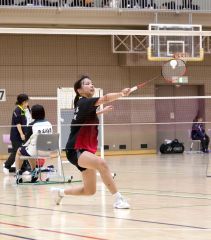 帯三条の三浦一華