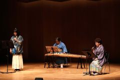 朗読家・東館千鶴子