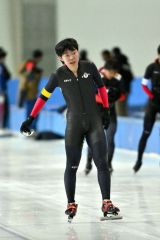 男子スプリント優勝の鈴木凱大