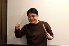 「言葉の温度を感じてほしい」と講談会をＰＲする神田松麻呂さん