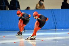 【総合男子3000メートル】豊富なスタミナで総合男子の頂点に立った白樺学園の堀川雄大(手前)