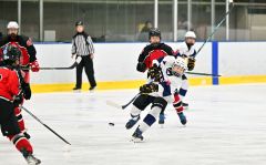 全十勝Aが全国切符獲得 8―5で代決制す 道中学校アイスホッケー大会 7