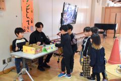 陸別小の児童ちが企画・運営した陸小まつり