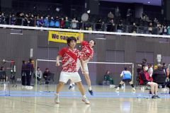 男子ダブルス優勝の佐藤有悟・石田悠稀組