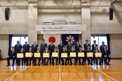 優秀現場代理人表彰の受賞者ら