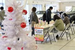 とかち年末大売り出し(13日、金野和彦撮影)