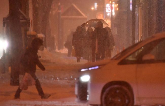 午後8時から除雪開始 帯広市 市道全線で | 十勝毎日新聞電子版