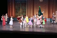 華麗な舞を披露したキーウ・クラシック・バレエの公演