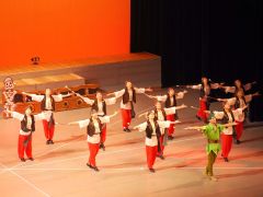 躍動感あふれる演技でピーターパンの世界表現 本田バトスタジオ発表会 5