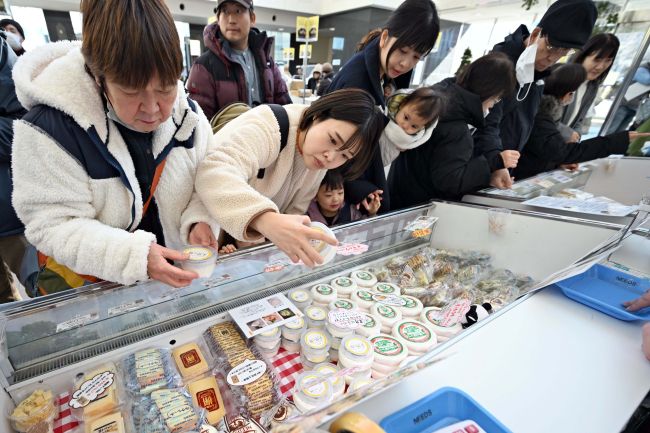 ミルクティー サマ♡10点 まとめ買い お目当ての乳製品探しに 今年も「ミルク＆ナチュラルチーズフェア