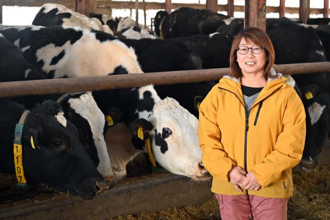女性酪農家・金曽千春さん宇都宮賞受賞