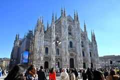 五輪の街ミラノの象徴「ドゥオーモ」 街見下ろす黄金のマリア像 | 十勝