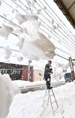 南部中心に大雪、大樹74センチ、広尾72センチ、帯広は31センチ