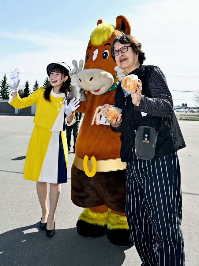 ばんえい開幕、初日は前年上回る1492人来場 | 十勝毎日新聞電子版-Tokachi Mainichi News Web