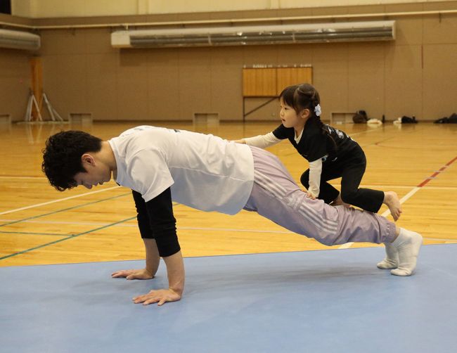 体幹と足腰を鍛える！「クライム＆ジャンプ」～ちくだいKIPのうご