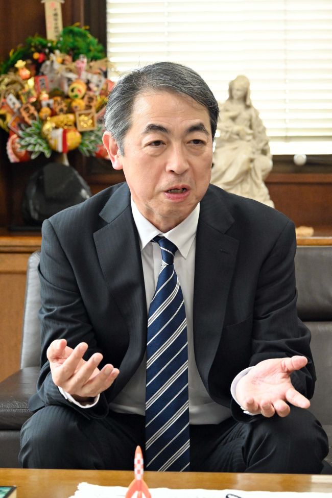 読売新聞社北海道支社の山崎支社長らが来社 | 十勝毎日新聞電子版