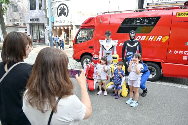 市民防災フェスに「住警レンジャー」登場～こぼれ話 | 十勝毎日新聞