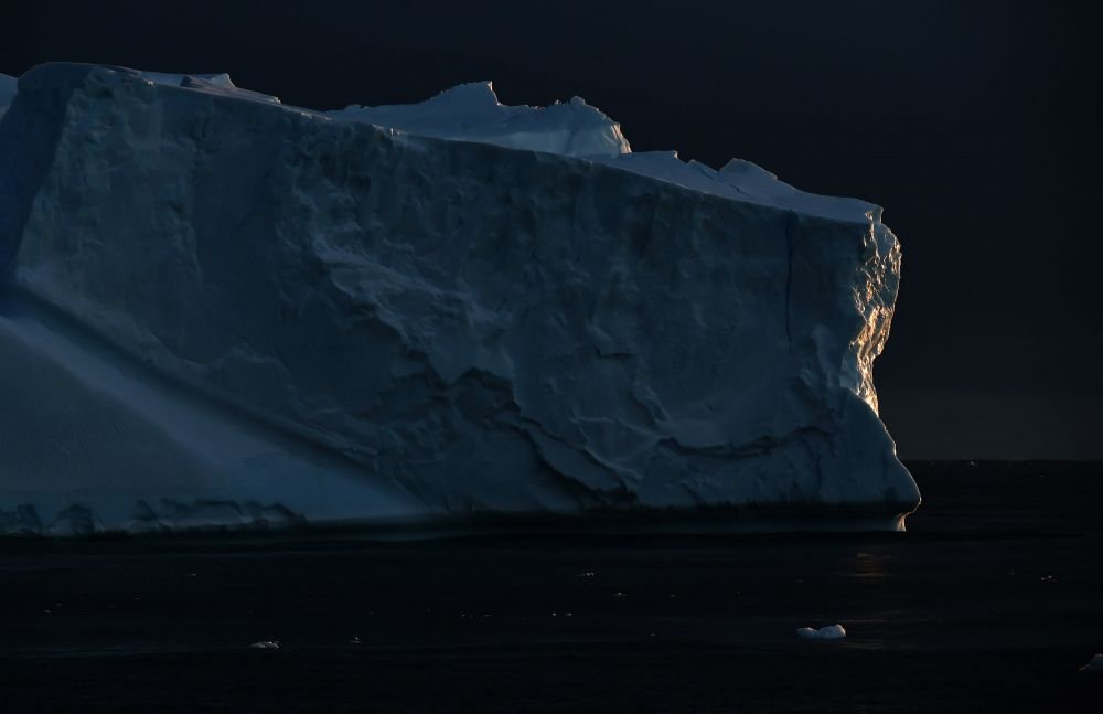 モーソン沖の氷山２